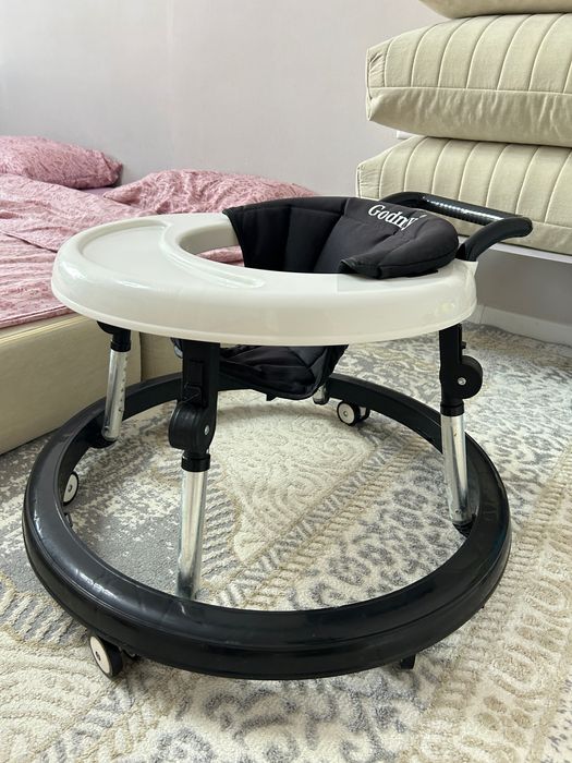 Продаю ходунок Godmy