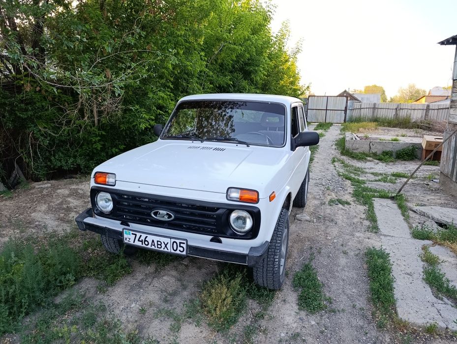 Продам Ниву 2012