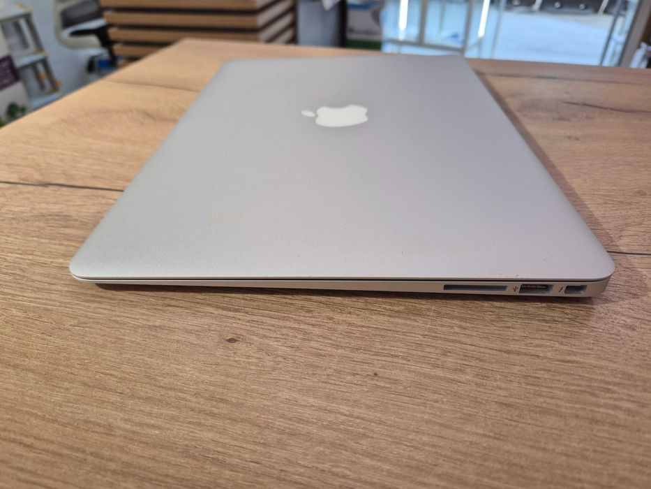 MacBook Air 2017 13" i7 8GB Ram | Factura & Garantie | Buy-Back |