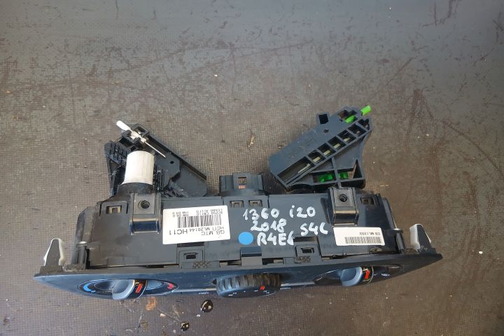Comanda clima 97250-C8110 97250-C8110 Hyundai i20 a 2-a generatie (GB