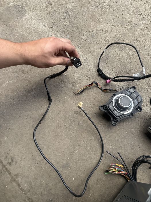 Cic Navi BMW E90/91/92/93 Циц