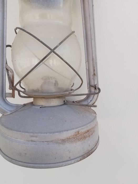 Стара лампа работещ със спирт