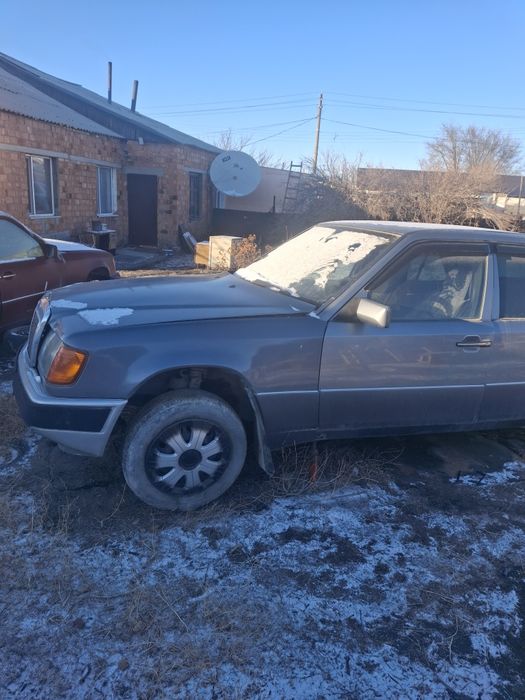 Продам мерседес 124