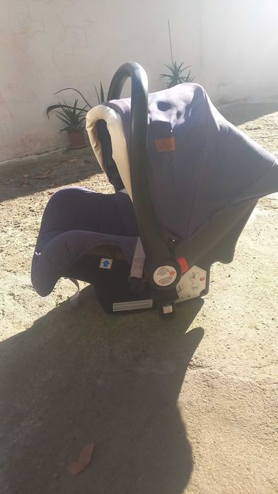 Комбинирана детска количка със стол за кола