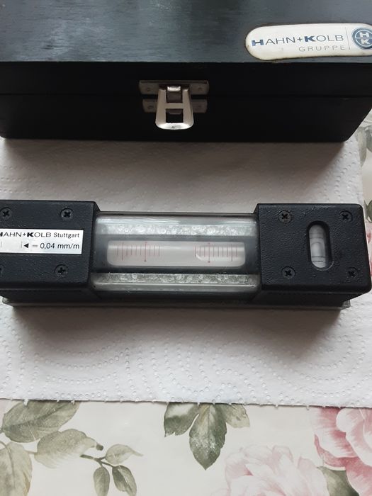 Nivela   de   precizie