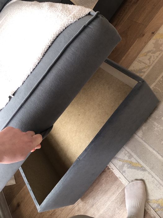 Диван угловой в отличном состоянии