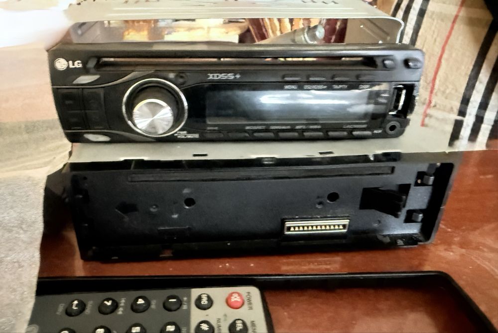 СД РАБОТИ С ФЛАШКА И ДИСКОВЕ+дистанционно