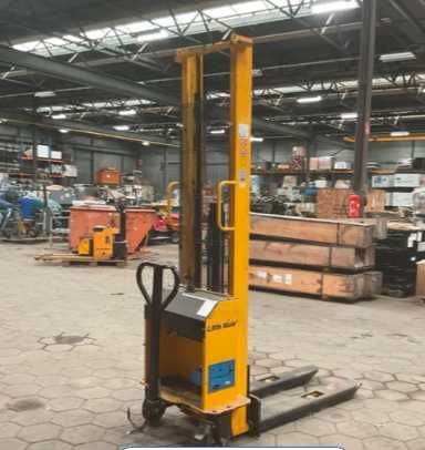 Transpalete electrice si manuale