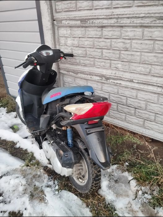 Продам скутер irbis