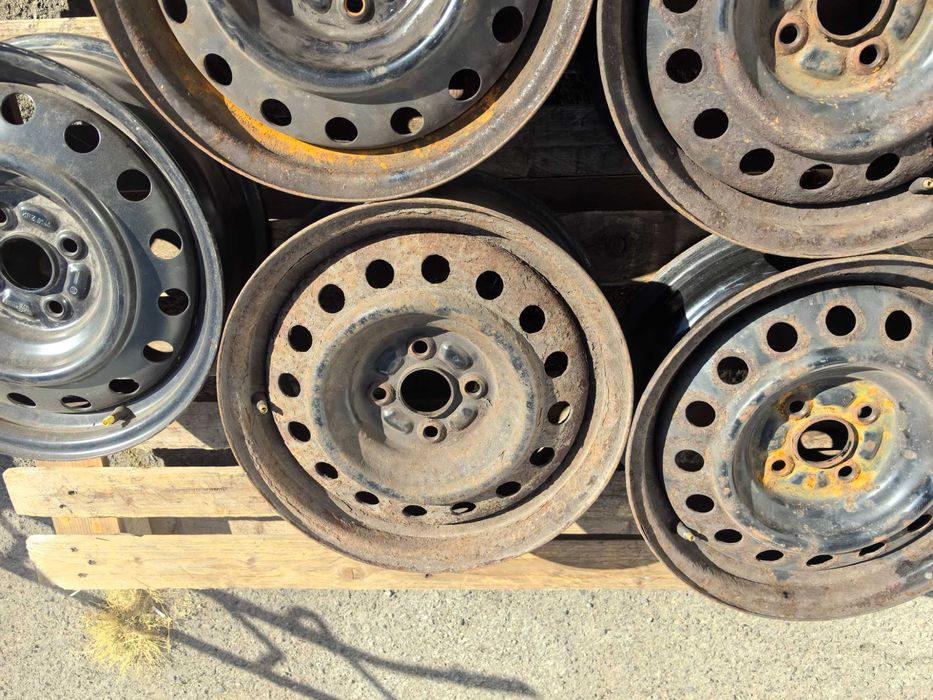 15 цола 4 х 100 мм Тойота / Мазда / Кия / Хюндай - 6 Инча / ЕТ 45