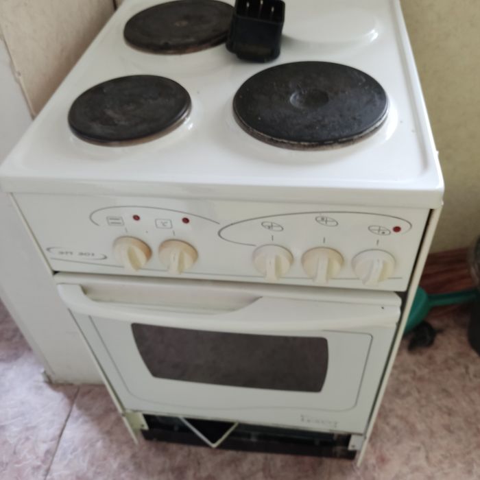 5000 Продам плитку в рабочем состоянии