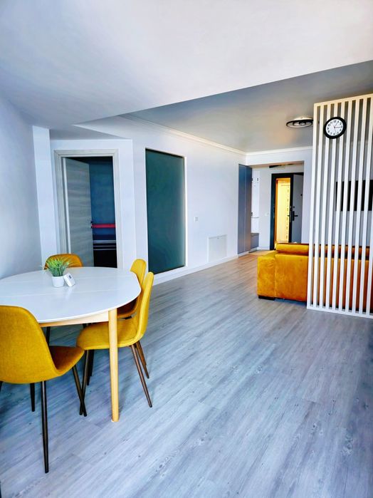 Vand Apartament 2 Camere cu loc de parcare White Titanic
