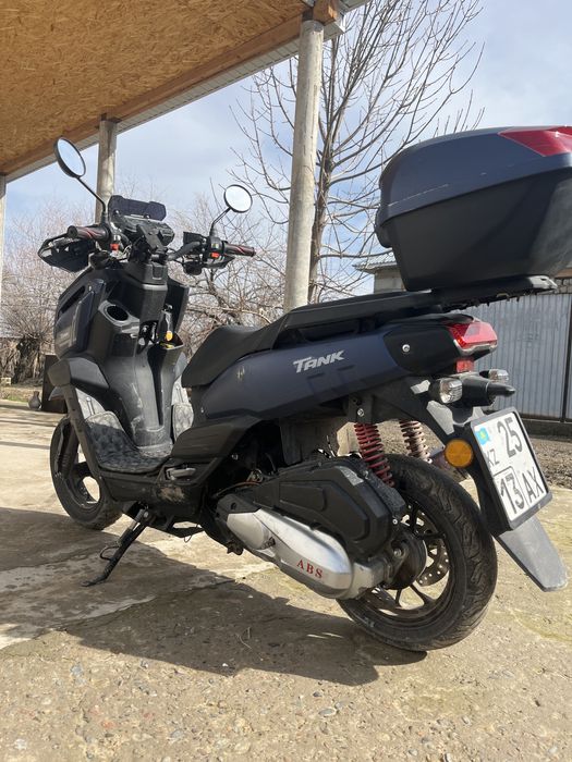 Танк про 200 тыс