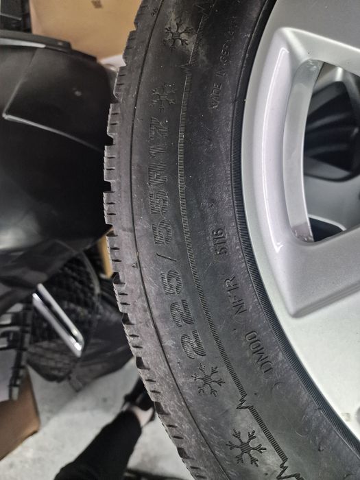 Гуми с Джанти за Audi A5,A6,A7 225/55 R17 Dunlop