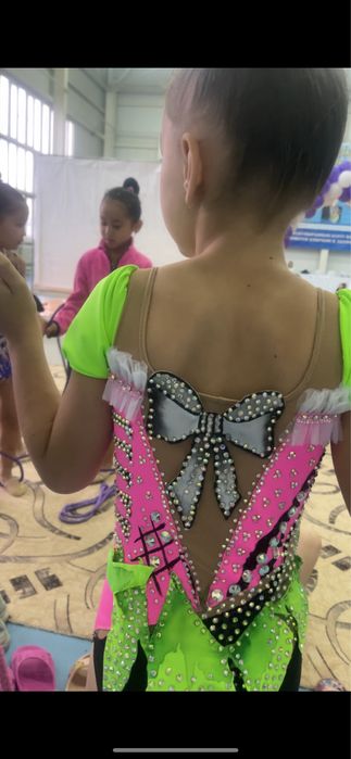 Купальник гимнастический