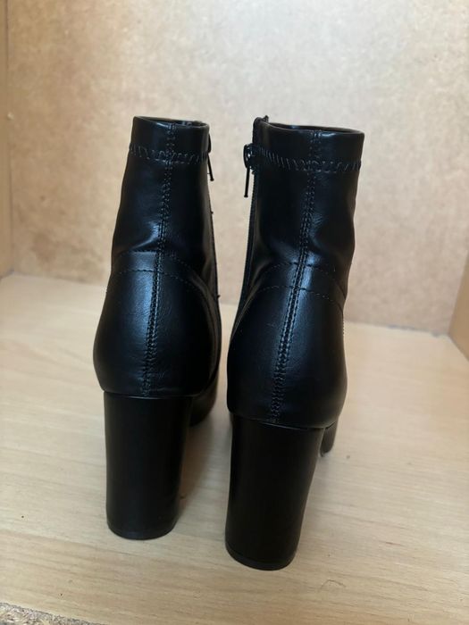 Новые женские ботильоны