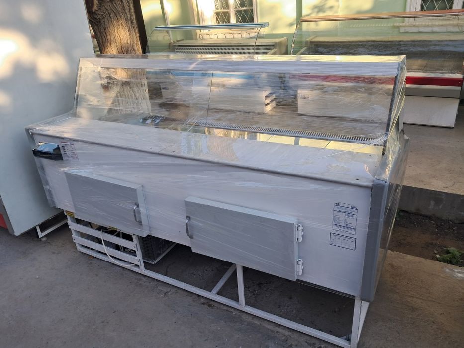 Азн витрина сотилади