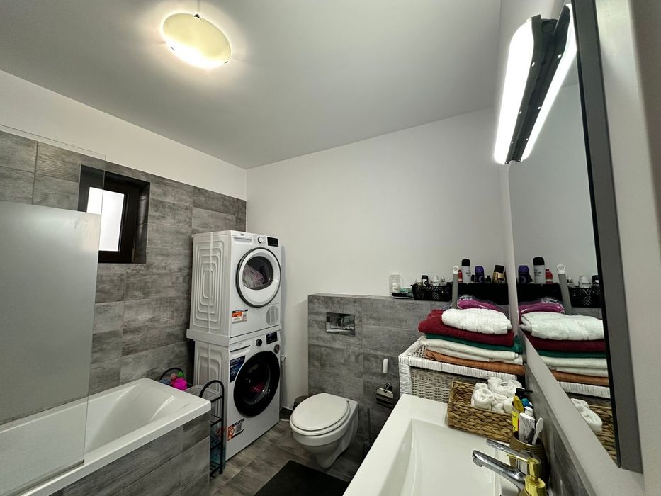 Apartament 2 camere + 1 loc de parcare Unirii zona Penny Târgu Mures