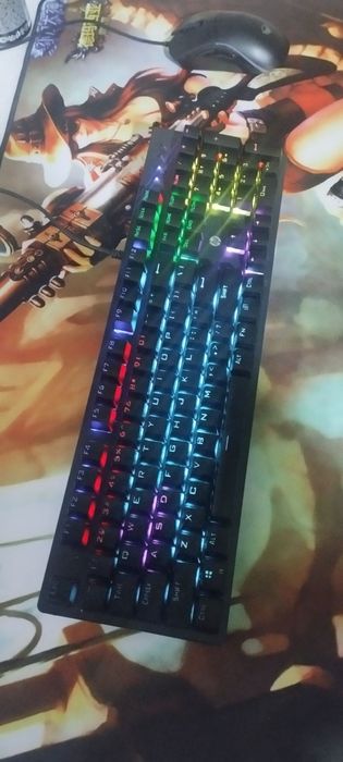 Full Kamplekt Sborka  RX 8GB Manitor 27 Full HD