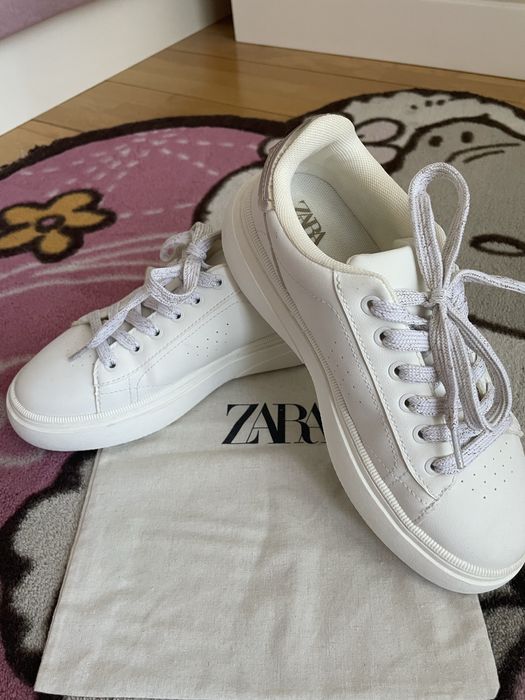 Нови кецове Zara