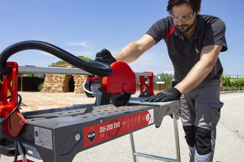 Masina de taiat gresie, faianta si placi DU-200 EVO 850, 230V-50Hz., 820W, 85cm + CEV Superpro - RUBI-54975