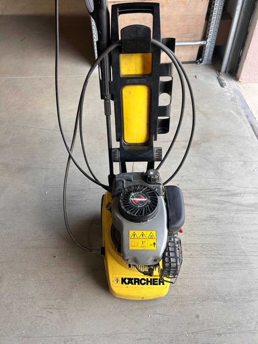 Продавам водоструйка Kärcher K3300 GS - бензинова