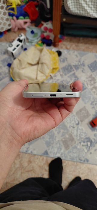 Samsung A36 256 гб обмен на айфон