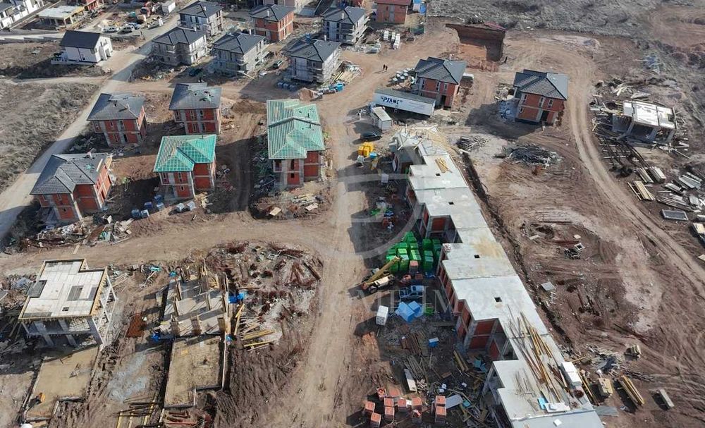 Продава се Къща в с. Марково, Област Пловдив - 186 кв.м за 1103 €/кв.м - Снимка #13