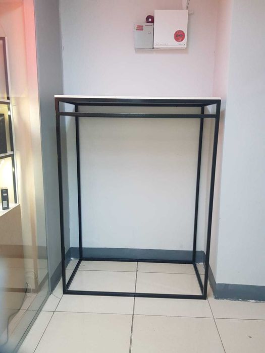продам металлическую полку