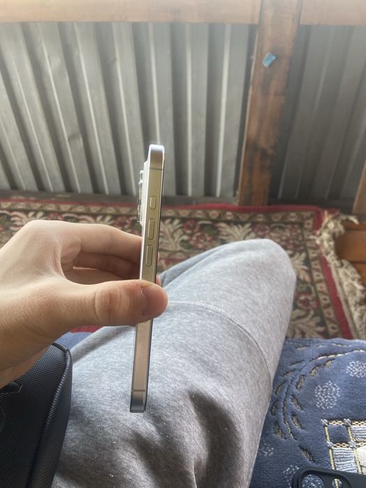 Идеальный iPhone 16 Pro белый