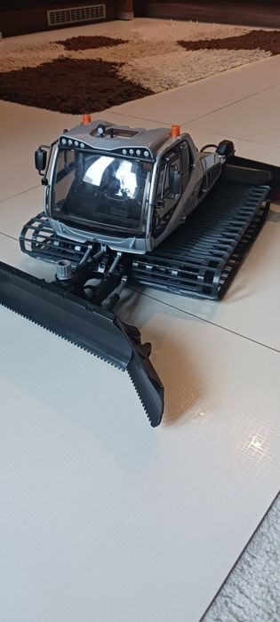 Ратрак, верижна машина, snowcat