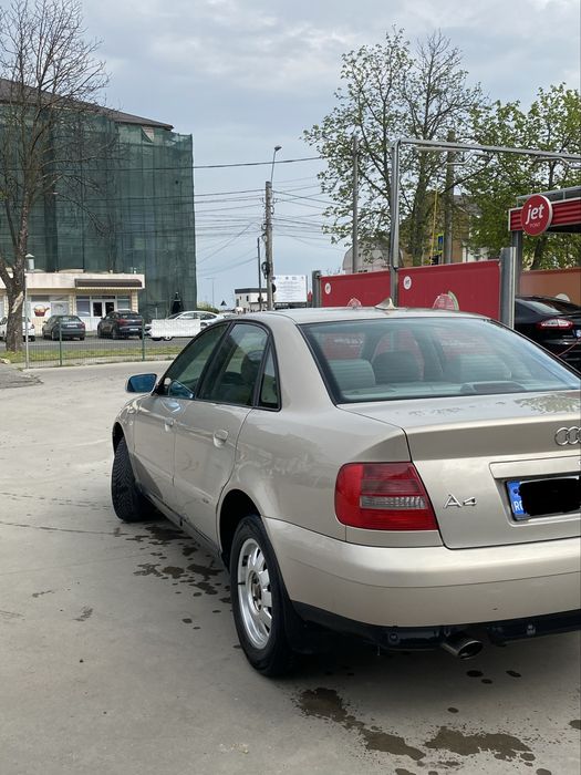 Vand Audi A4 B5