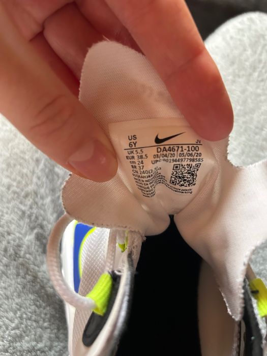 Nike renew маратонки