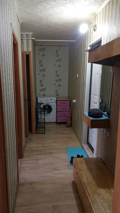 Продается 2х ком кв р-он Детсад 1й этаж