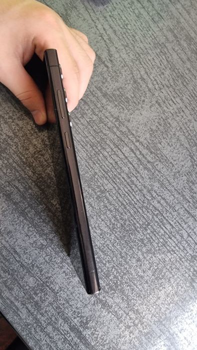 Samsung s23 ultra qora 12/256 vetnam