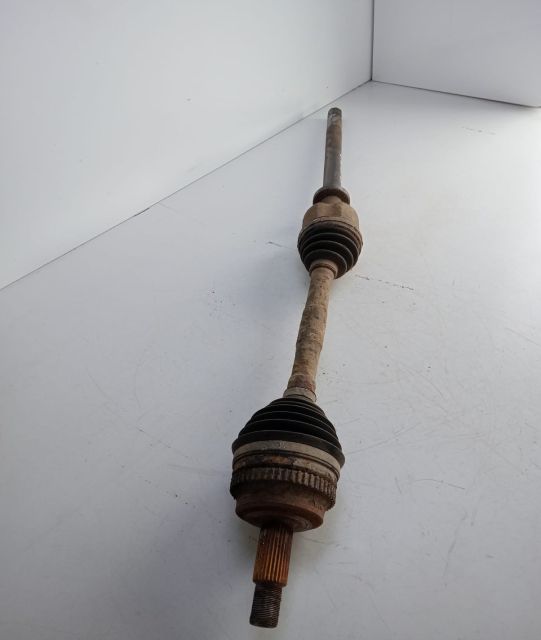 Planetara  Dreapta 2.5 dci 8200169288 Renault Master a 2-a generatie