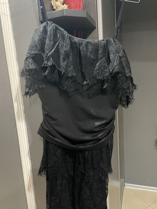 рокля черна, цветна, дантела, бежова с паети