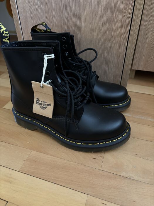 Dr. Martens 1460 smooth leather boots  39