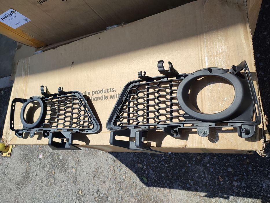 Корпус противотуманки BMW F30 F35