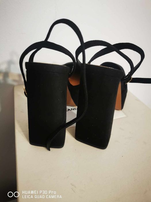 Pantofi cu toc 39