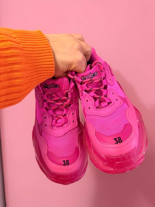 Balenciaga Triple S pink