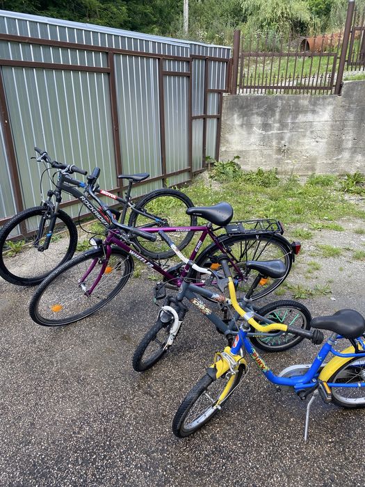 Biciclete de vanzare
