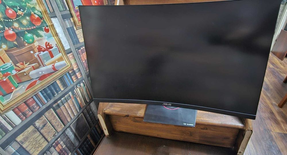 Monitor Gaming 32 inch Asus TUF Curbat