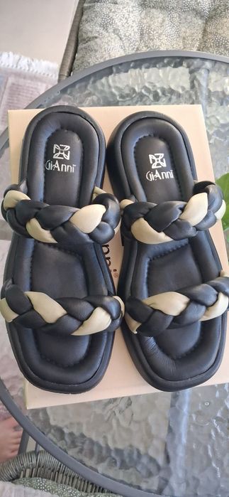 Дамски чехли Gianni н.37