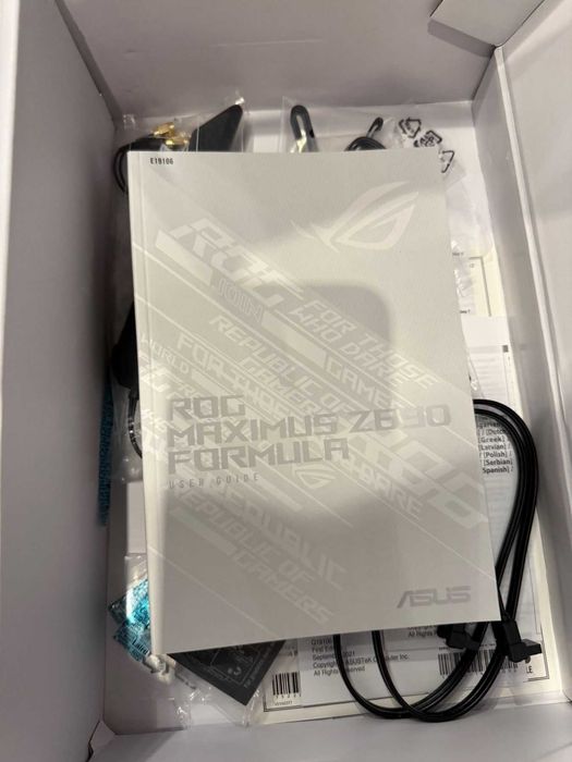 Дънна платка ASUS ROG MAXIMUS Z690 FORMULA, Socket 1700