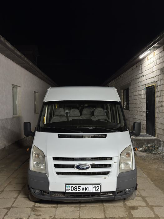 Ford Transit 2.4 дизель