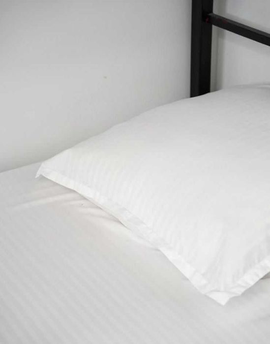 Хостел в центре города. Гостиница. Комнаты