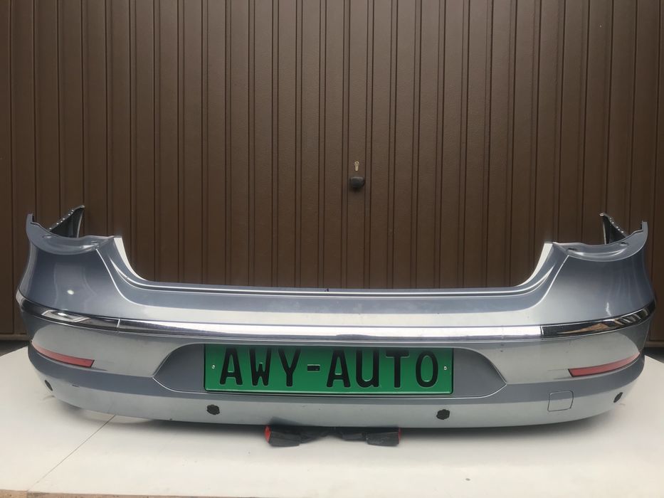 Bara spare vw Passat CC cu senzori de parcare cod culoare LC7Z