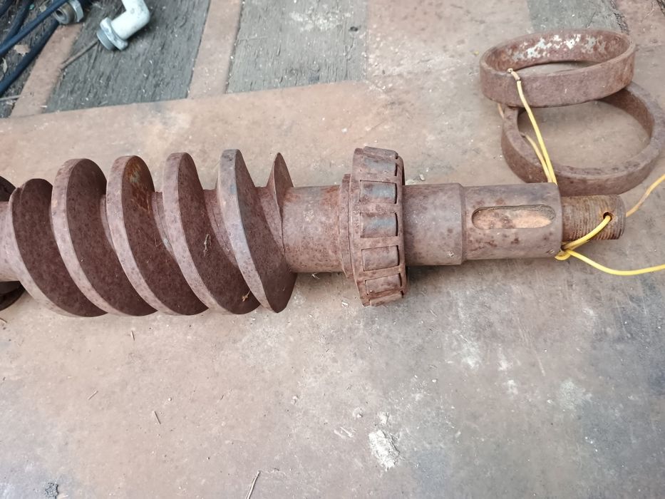 Ax melc troliu,role ghidare