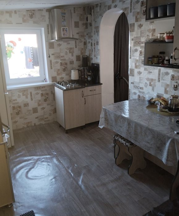 Продам дом , рядом с больницей